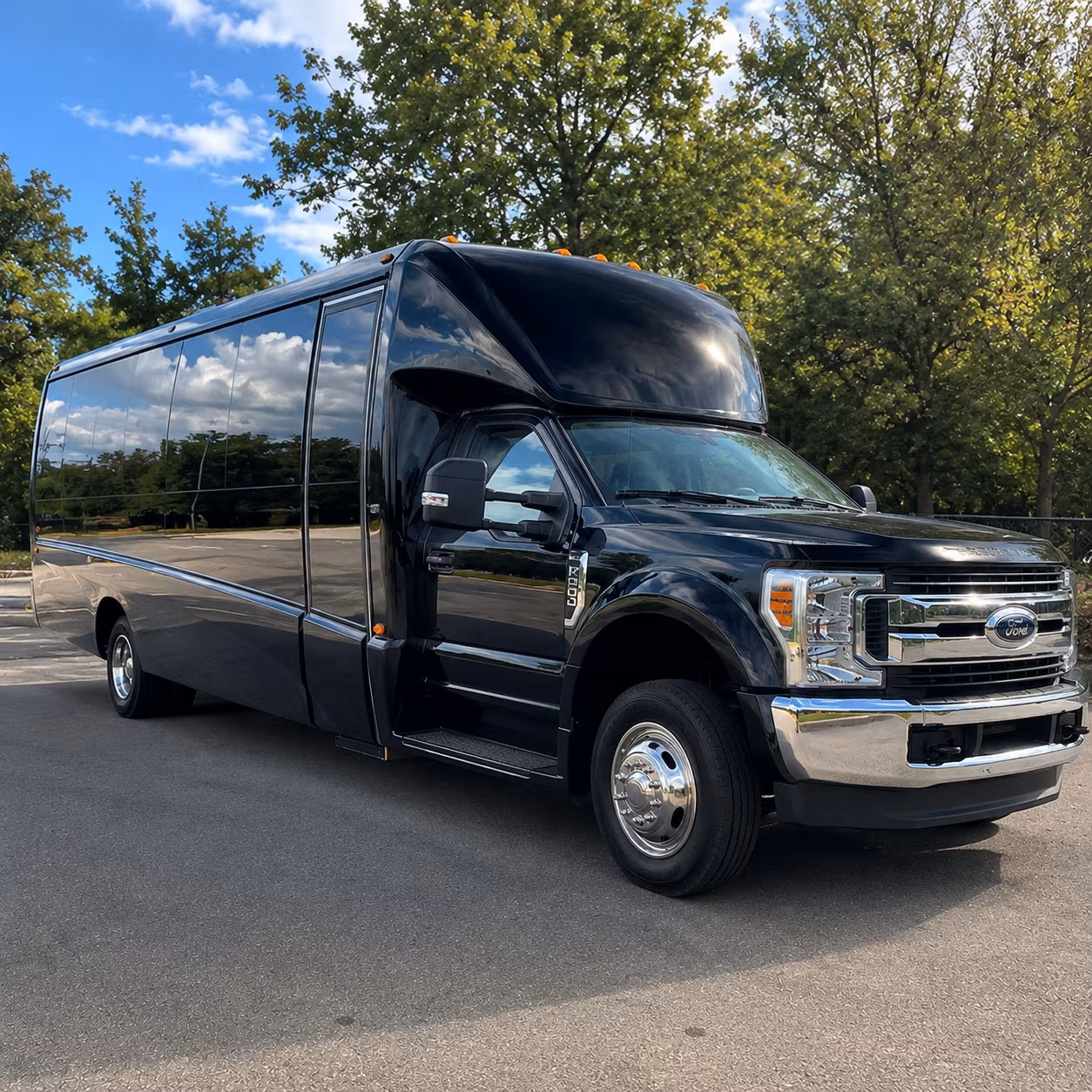 airport transfer buses for wedding guests flying into boise