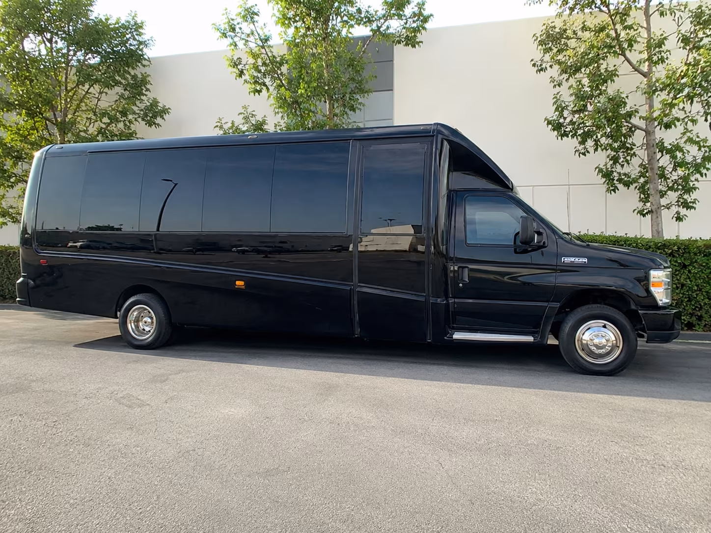 caldwell wine tour brewery transportation onboard seating