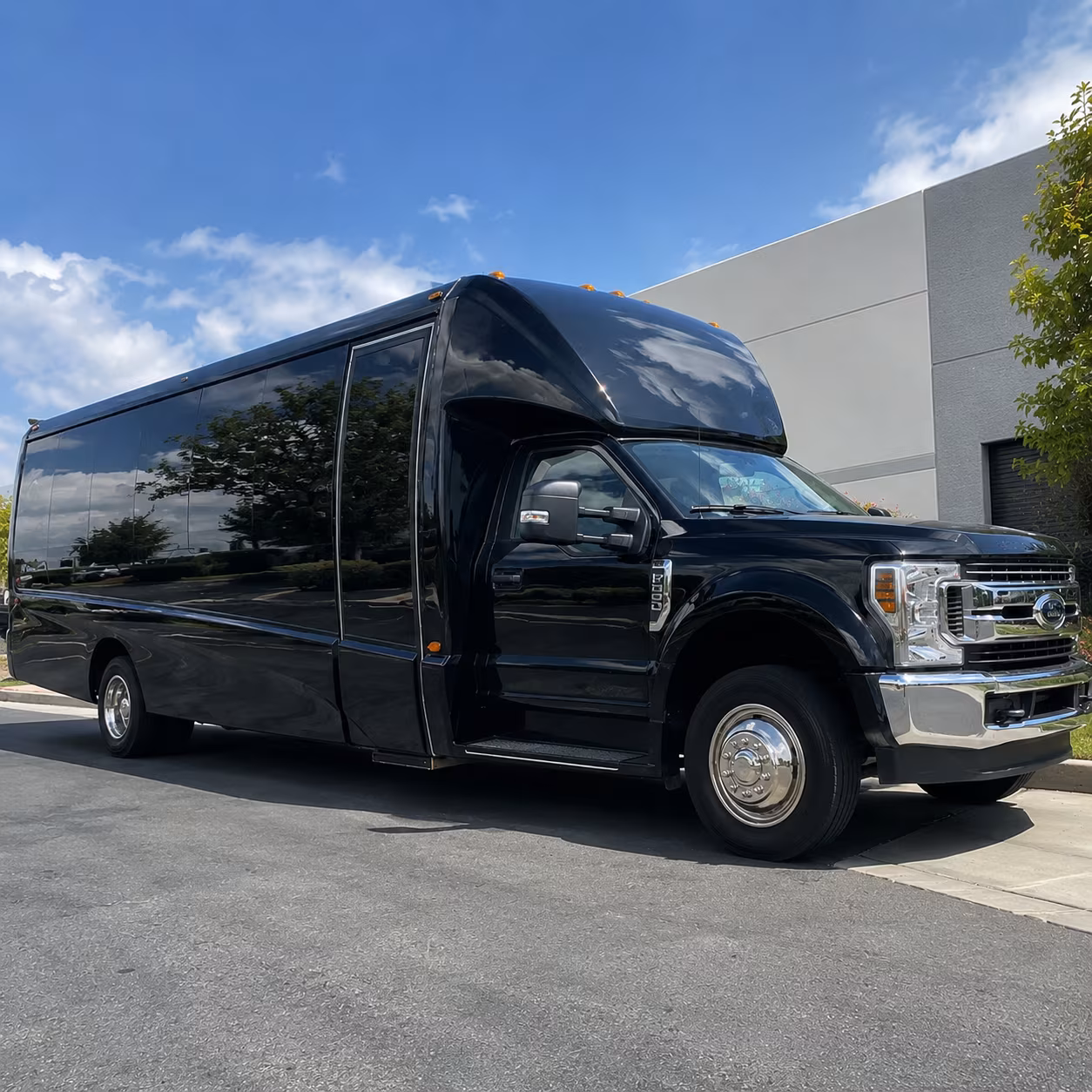 charter buses for vineyard and winery wedding weekends near caldwell