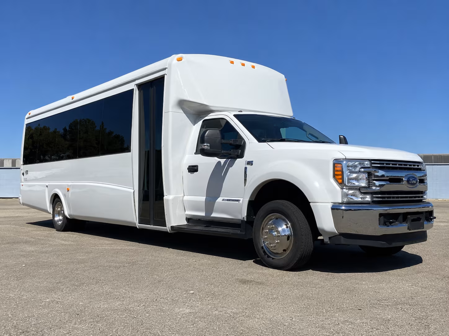 fan buses to boise state broncos games at albertsons stadium