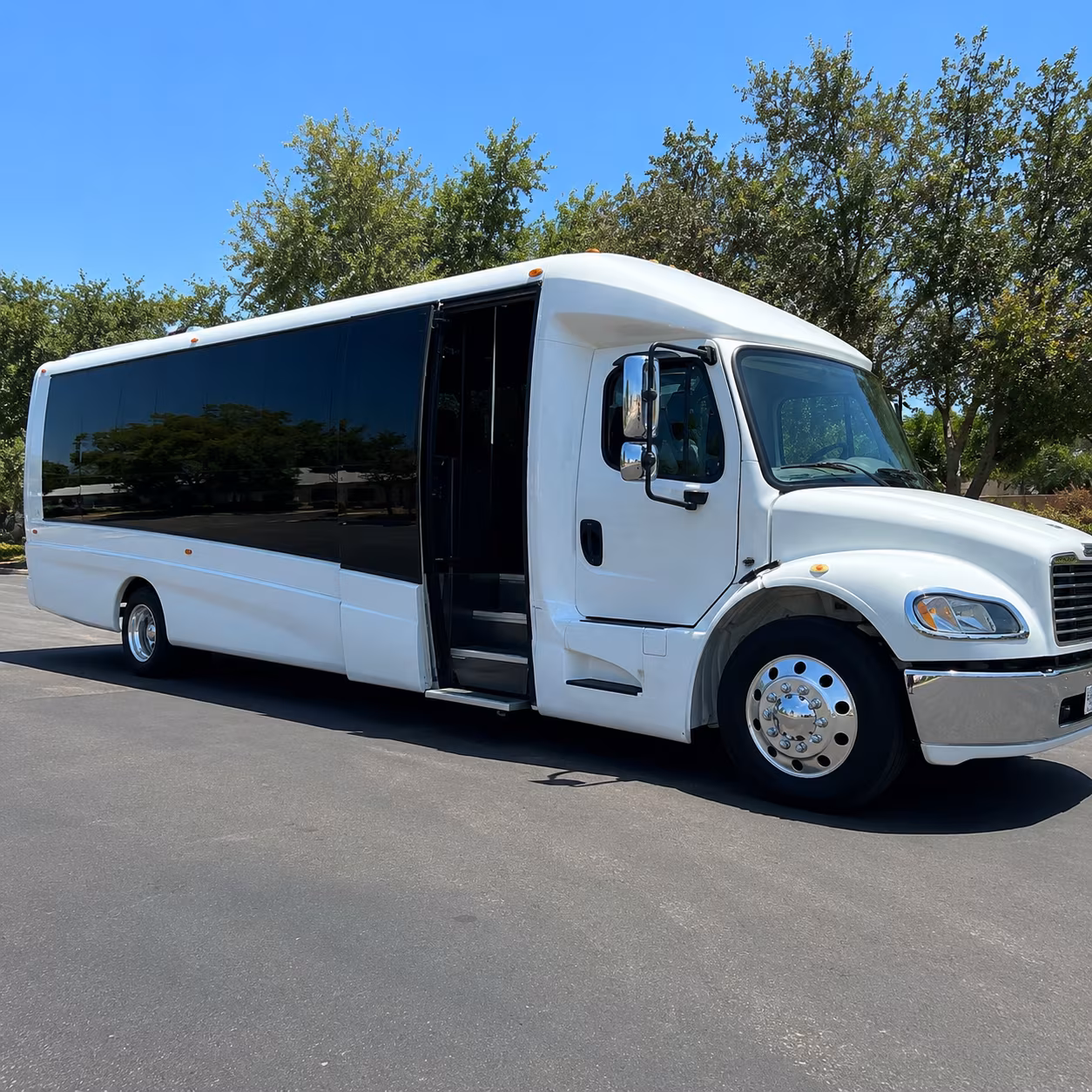 find the perfect transportation for your next prom 4
