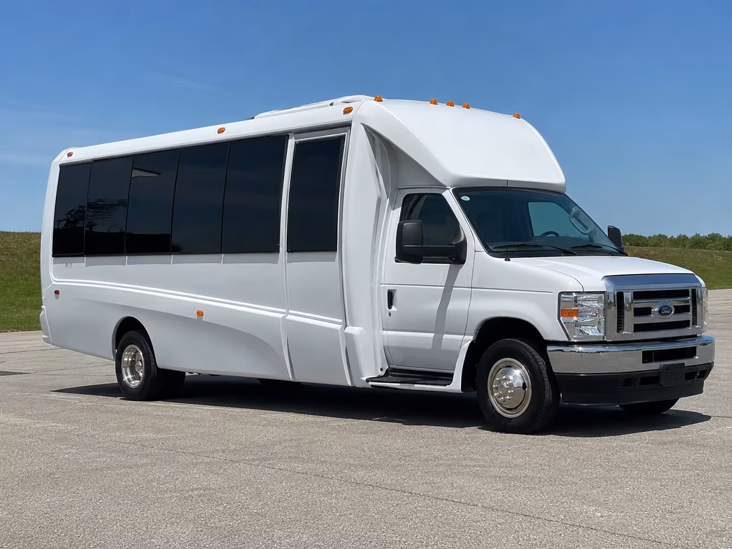 holiday party bus rental